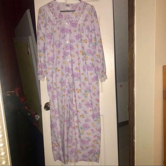 2/$20 Lady Camille House Coat - Picture 2 of 3